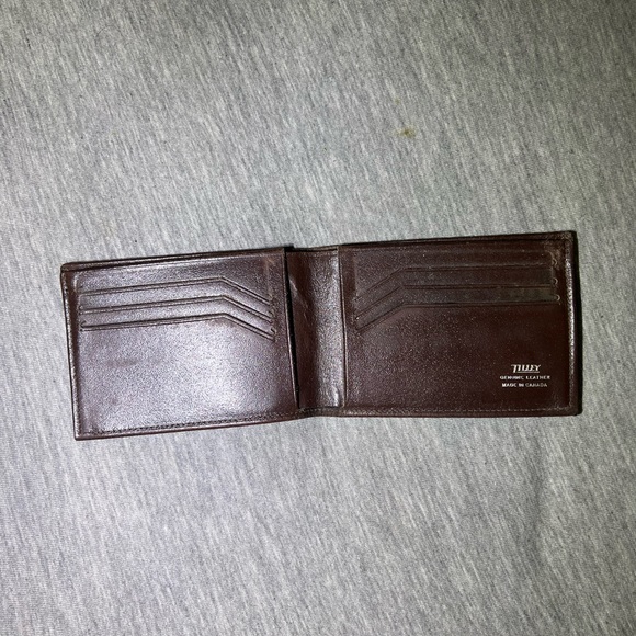 Vintage Tilley Leather Brown Wallet - Picture 2 of 6